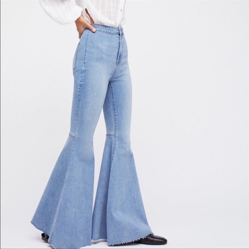 - Just Float On Flare Bell Bottom High Rise Raw Hem - Picture 7 of 9